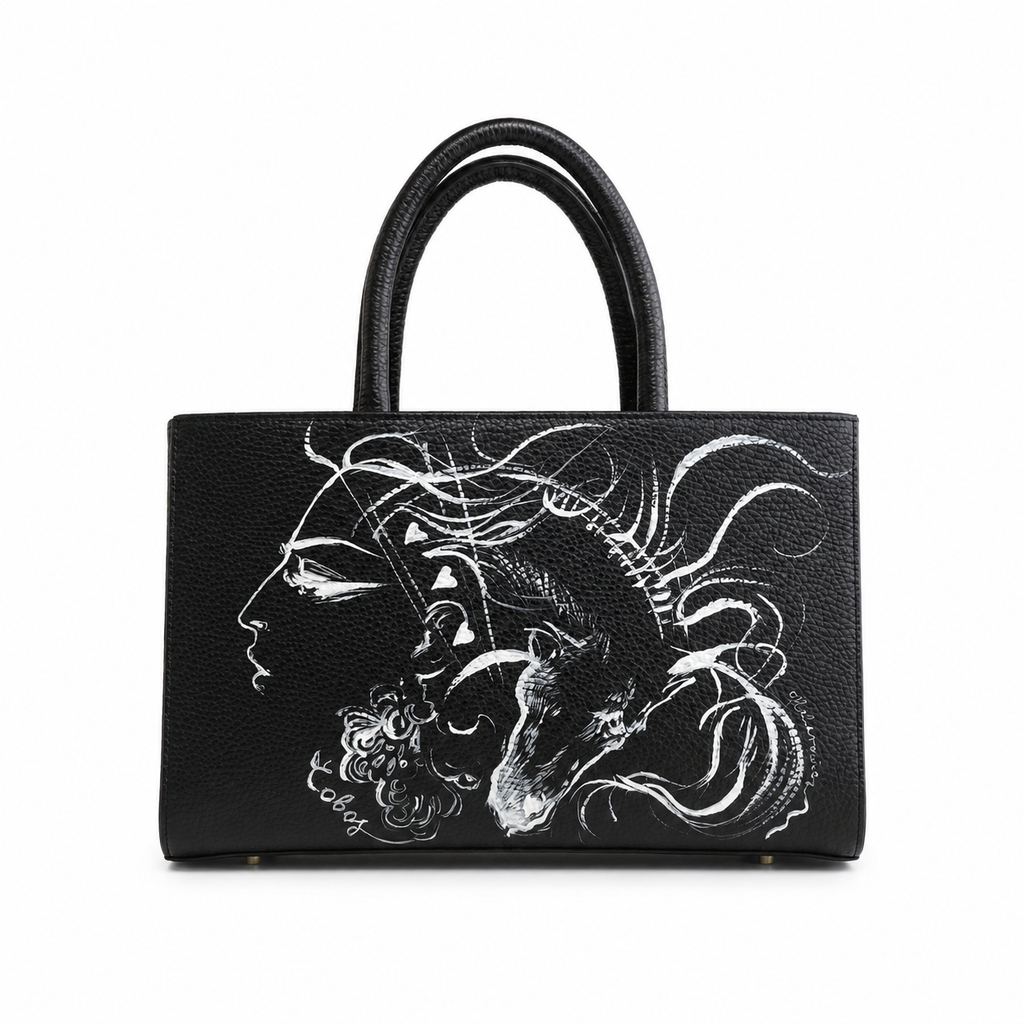 MIDI R Black x Anna Halarewicz