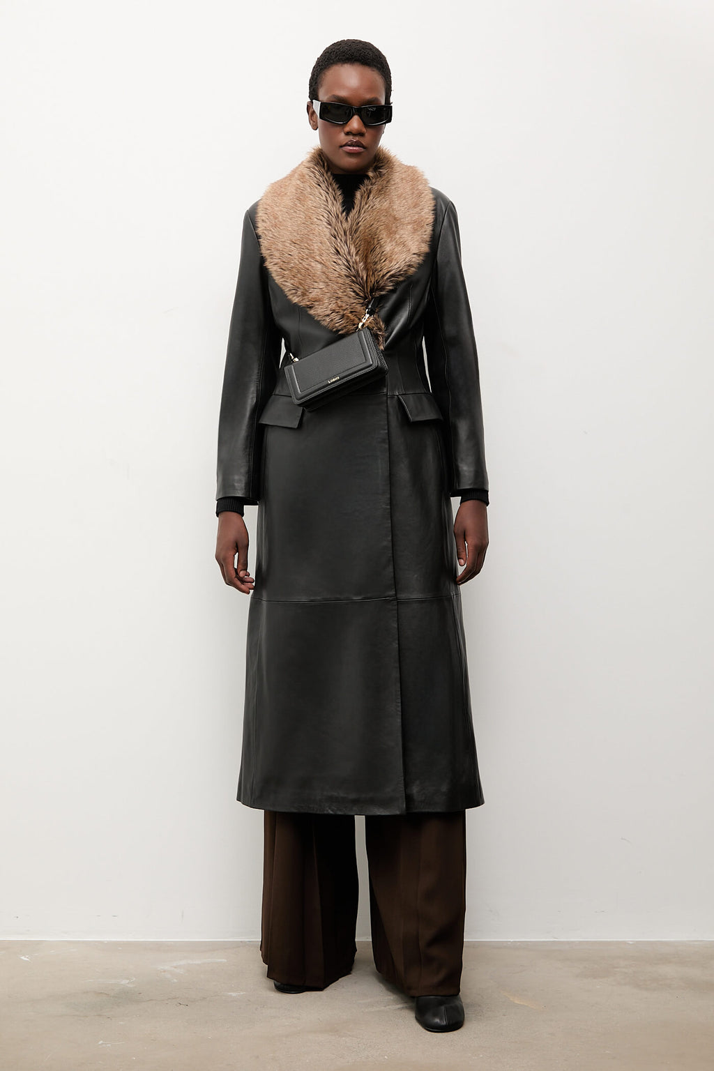 Lobos torebka CAPRI Black