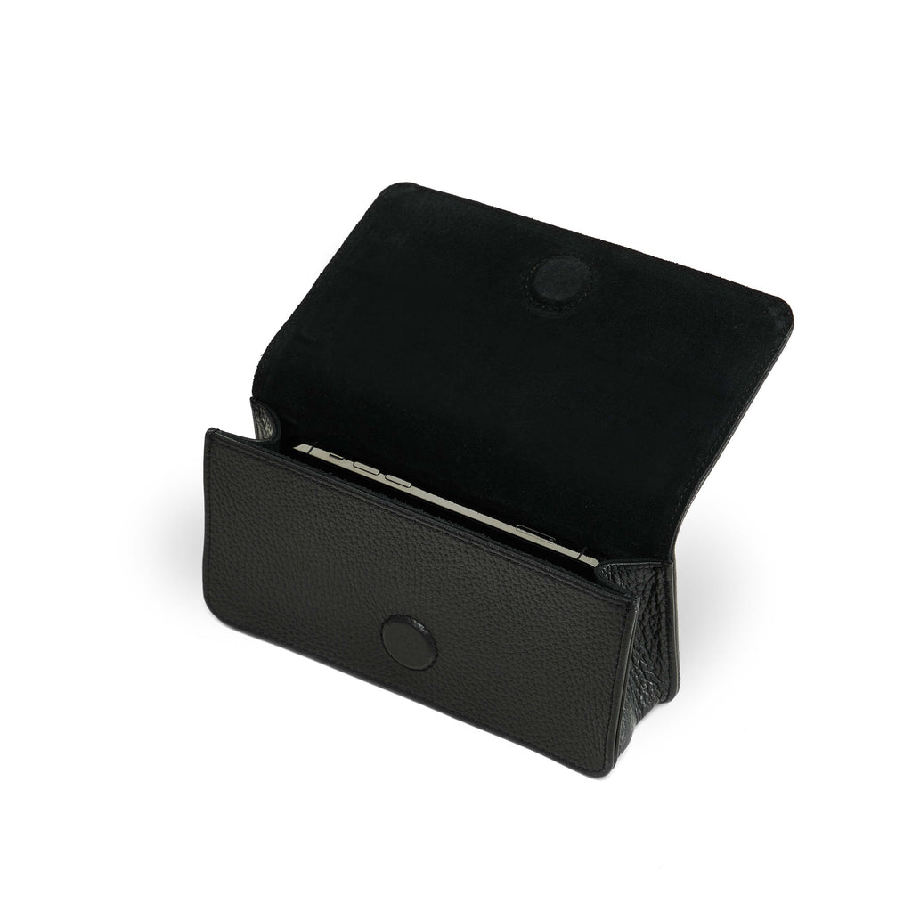 <tc>CAPRI Black</tc>
