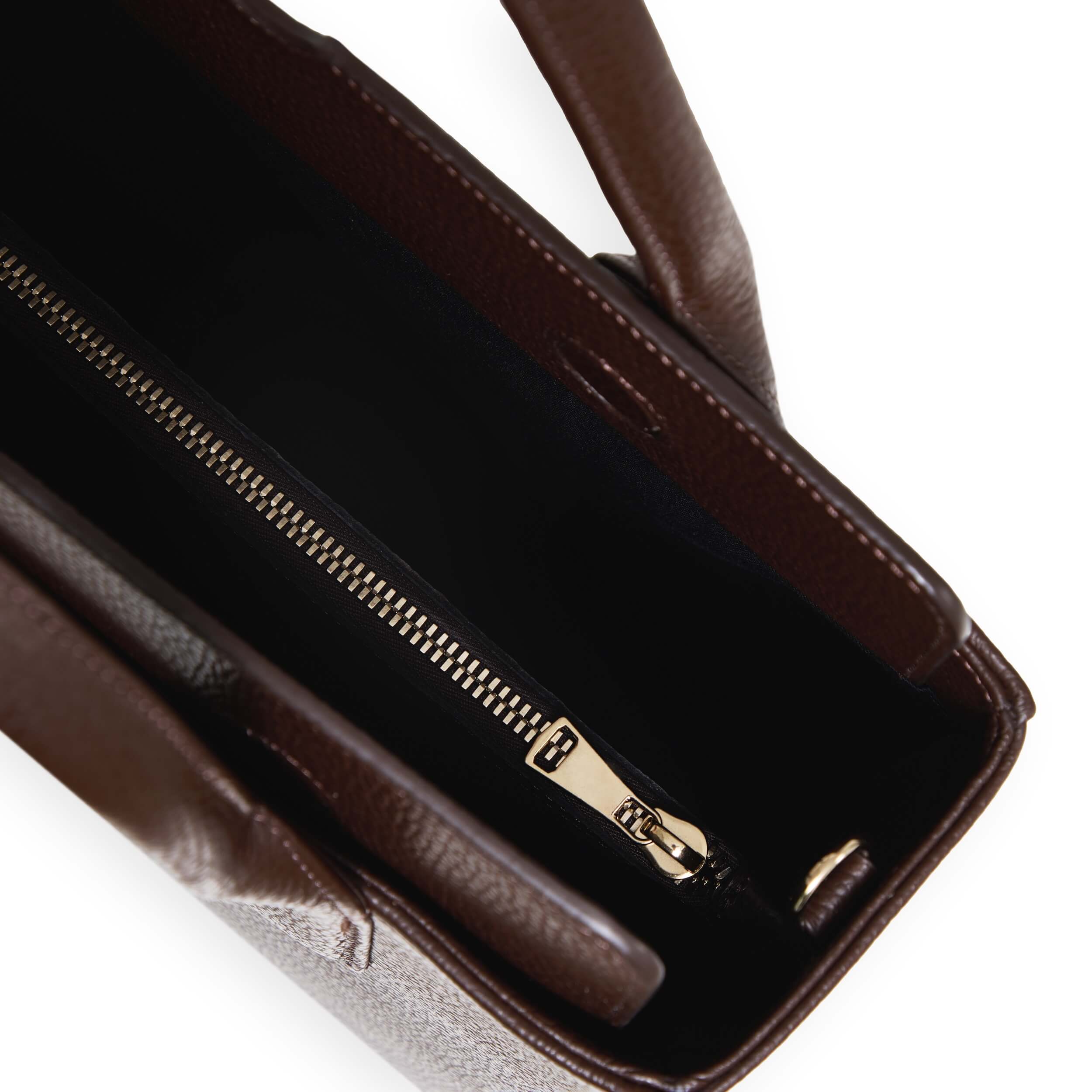 <tc>MAXI Q Cioccolato</tc>