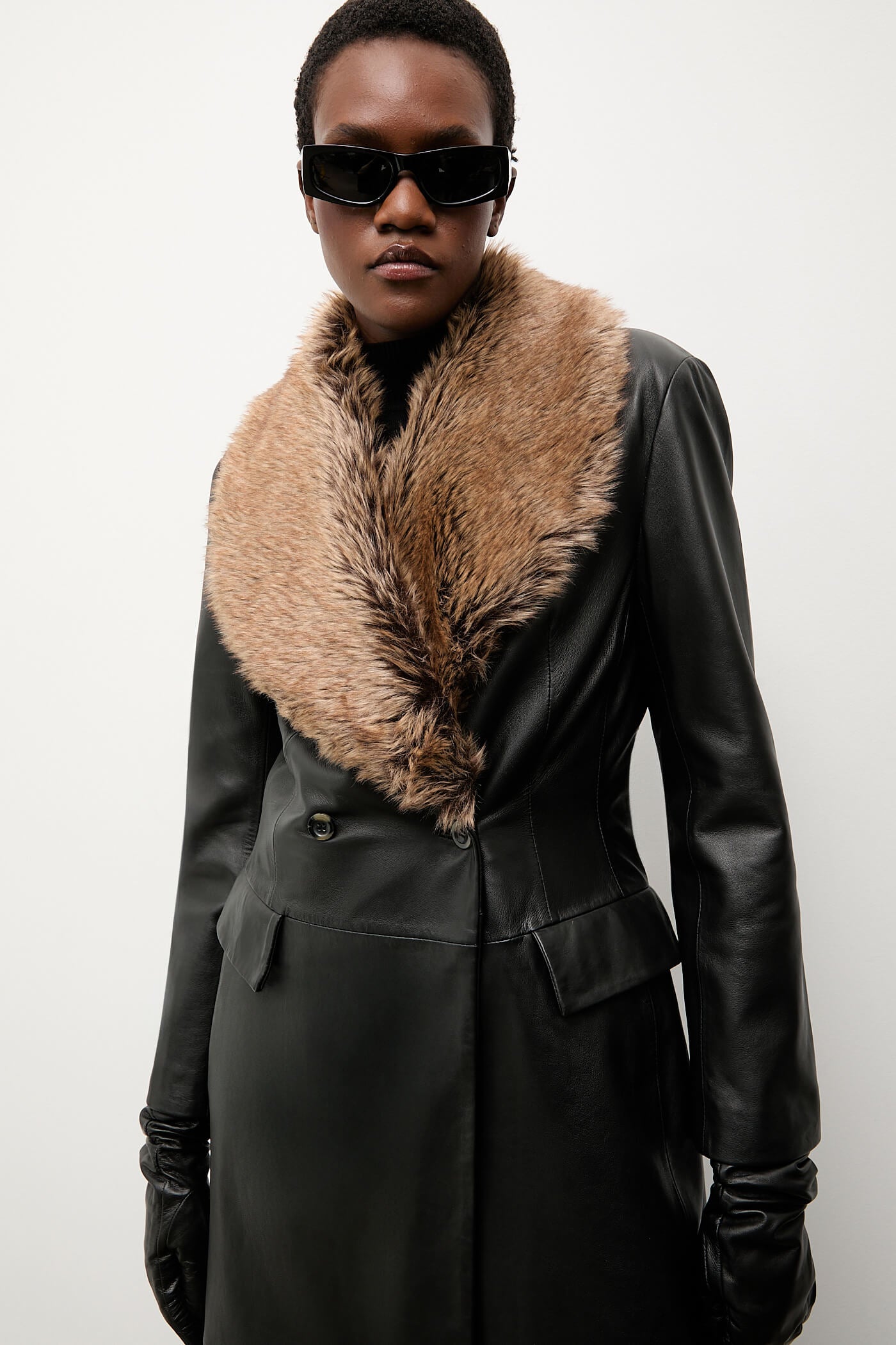 Answear.LAB skórzany płaszcz z kołnierzem