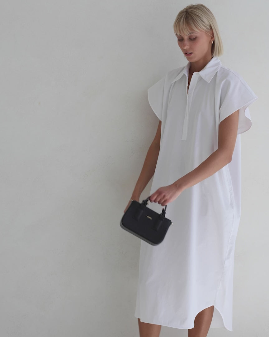 <tc>COMO Black</tc>